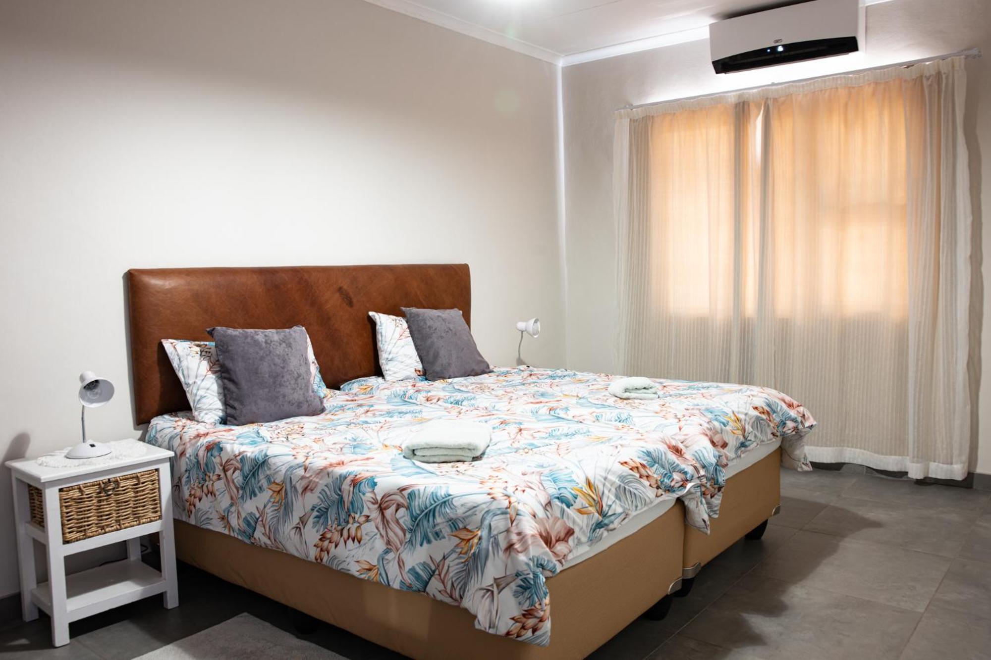Emerald Bed&Breakfast Windhoek Exterior photo