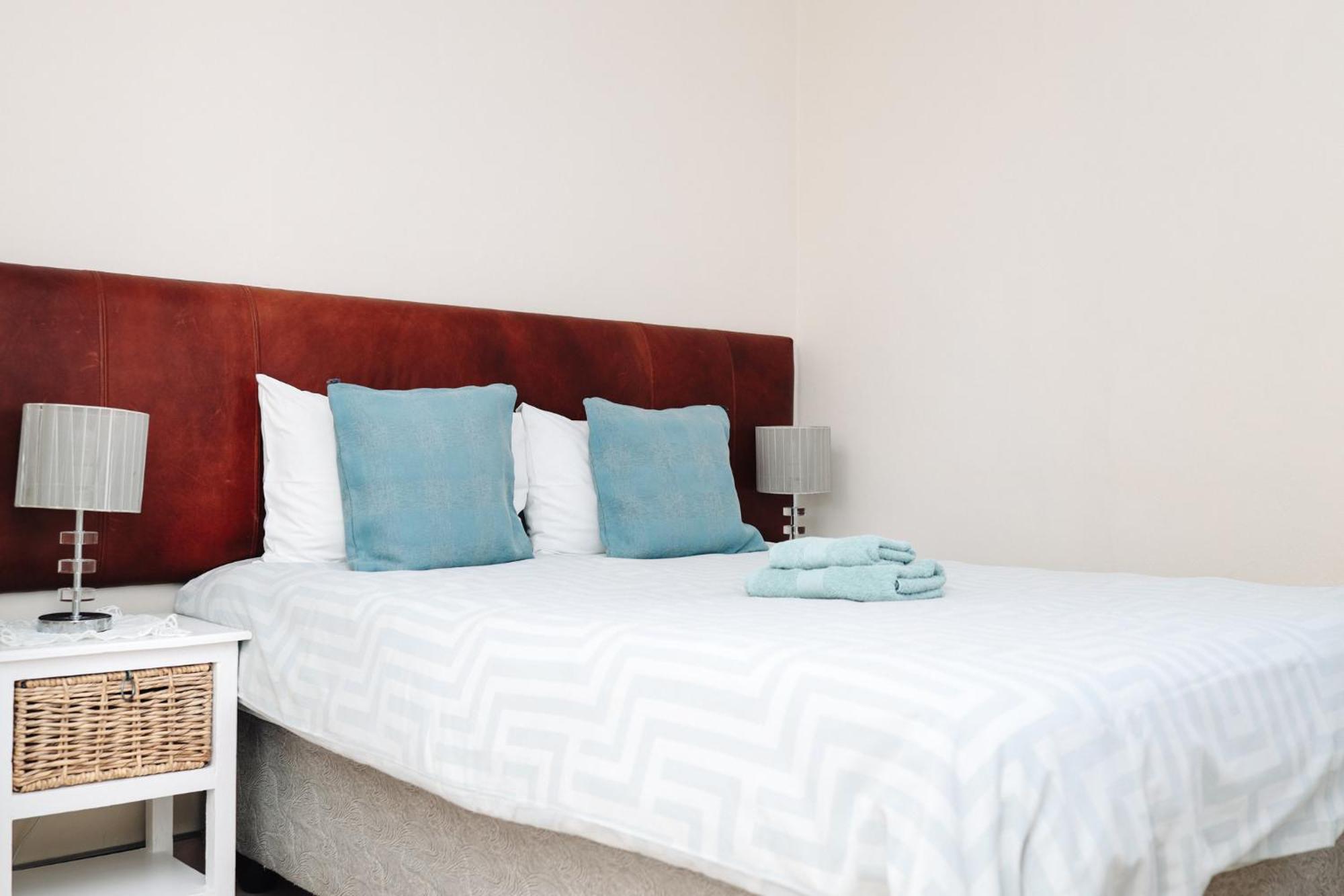 Emerald Bed&Breakfast Windhoek Exterior photo
